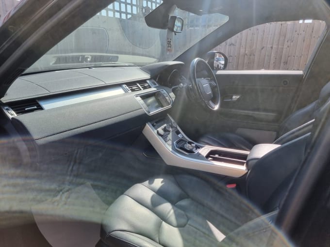 2025 Land Rover Range Rover Evoque