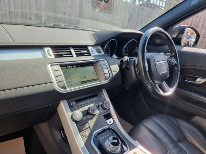 2025 Land Rover Range Rover Evoque