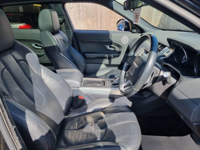 2025 Land Rover Range Rover Evoque