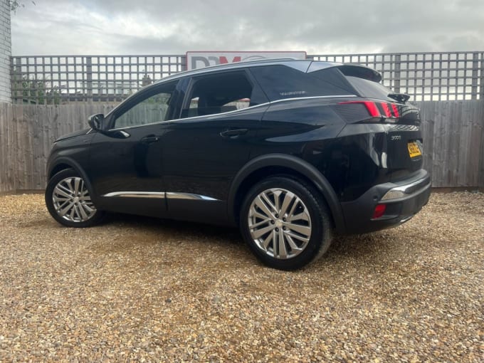 2025 Peugeot 3008
