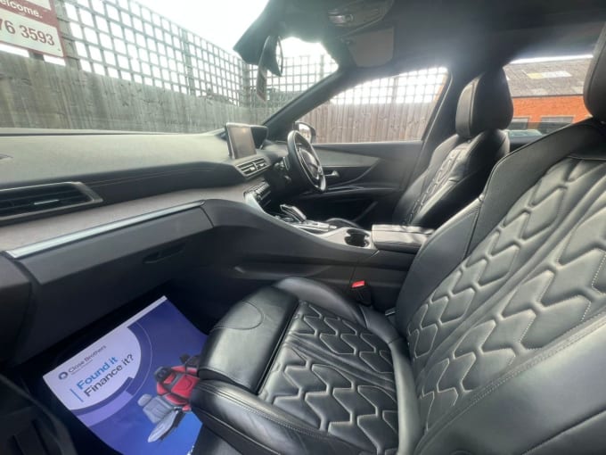 2025 Peugeot 3008