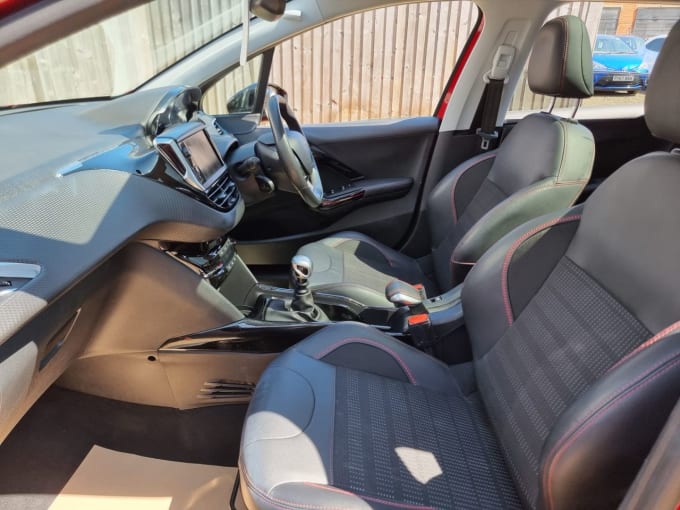 2025 Peugeot 2008