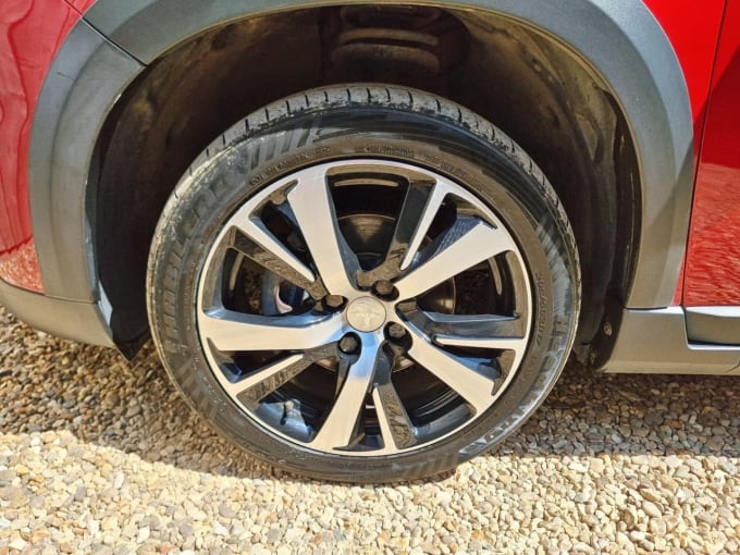 2025 Peugeot 2008