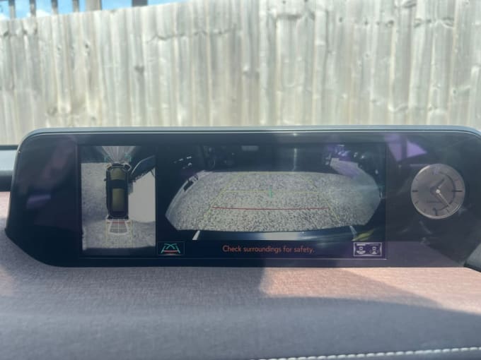 2025 Lexus Ux