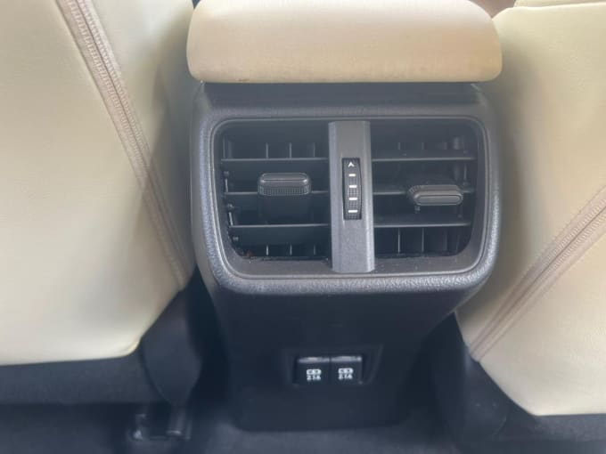 2025 Lexus Ux