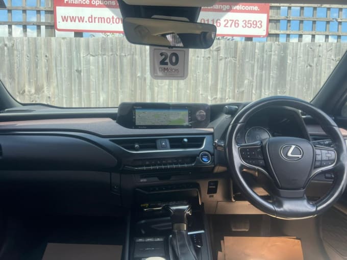 2025 Lexus Ux
