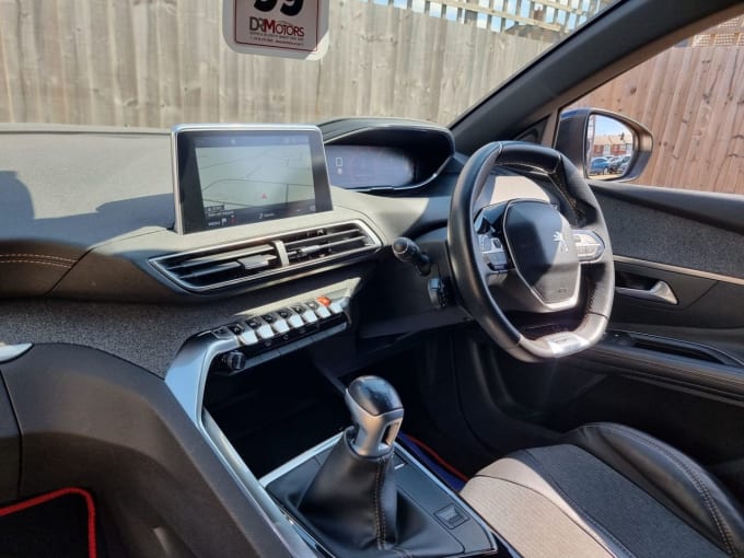 2025 Peugeot 3008