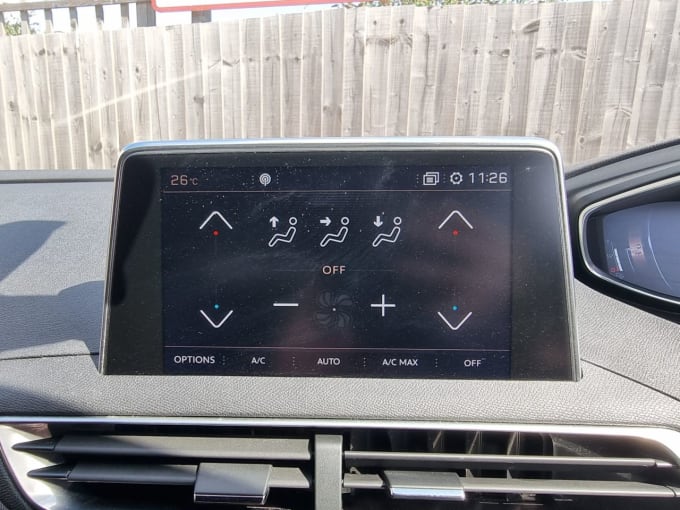2025 Peugeot 3008