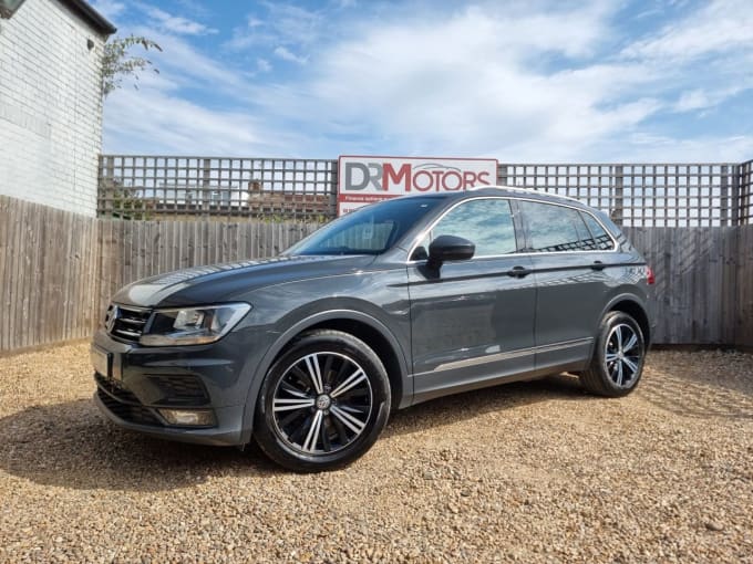 2025 Volkswagen Tiguan