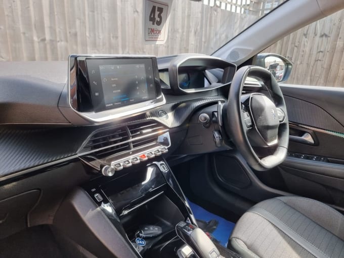 2025 Peugeot 208