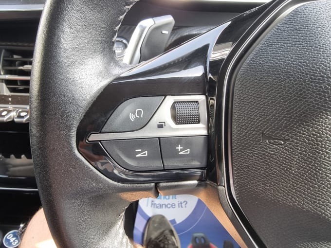 2025 Peugeot 208