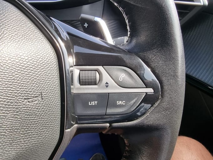 2025 Peugeot 208