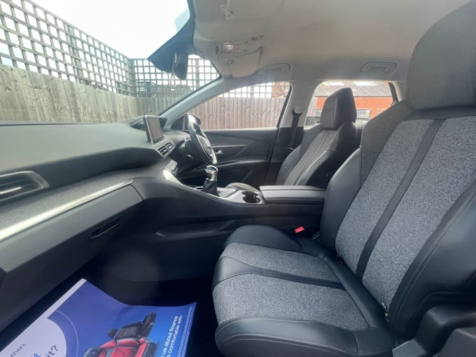 2025 Peugeot 3008