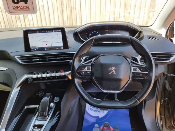 2025 Peugeot 5008