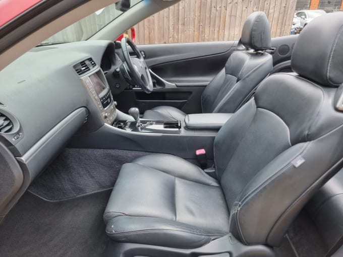 2025 Lexus Is