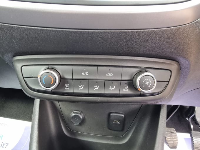 2025 Vauxhall Crossland