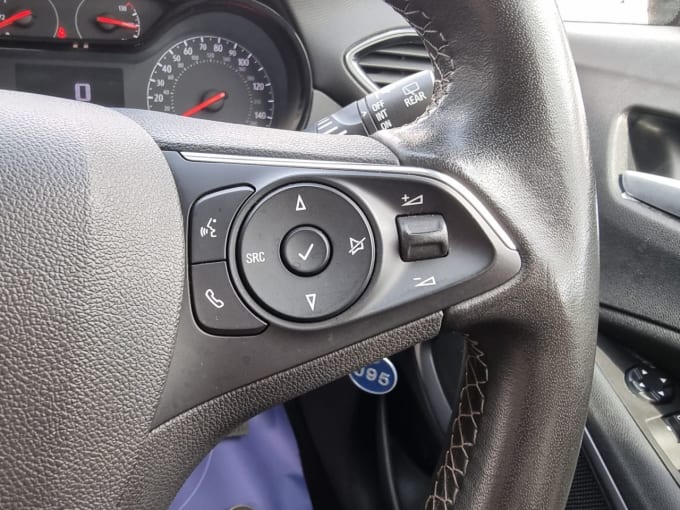 2025 Vauxhall Crossland