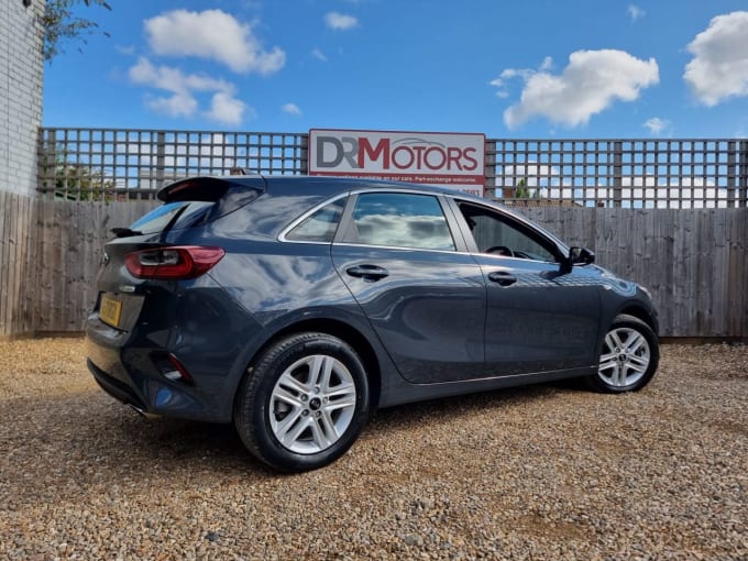 2025 Kia Ceed