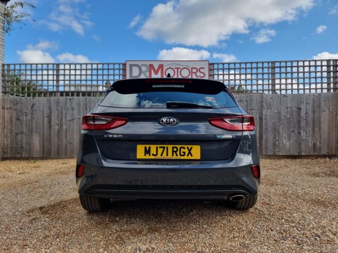 2025 Kia Ceed