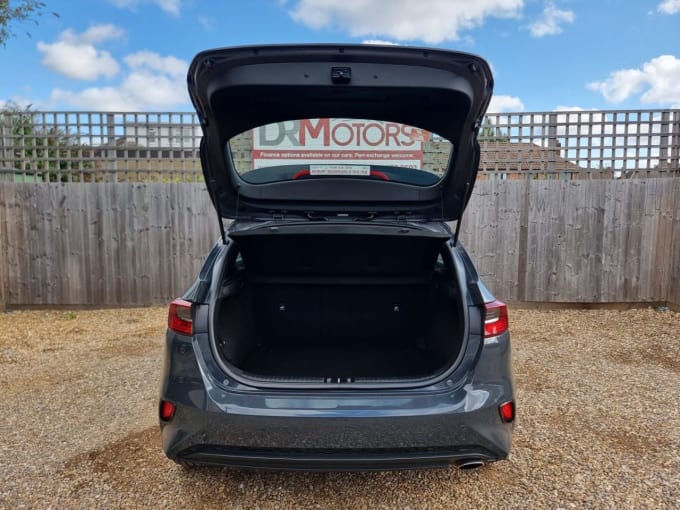 2025 Kia Ceed