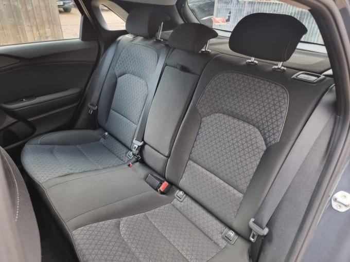 2025 Kia Ceed
