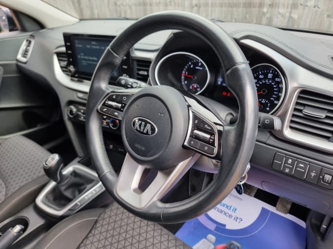 2025 Kia Ceed