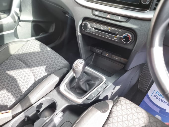 2025 Kia Ceed
