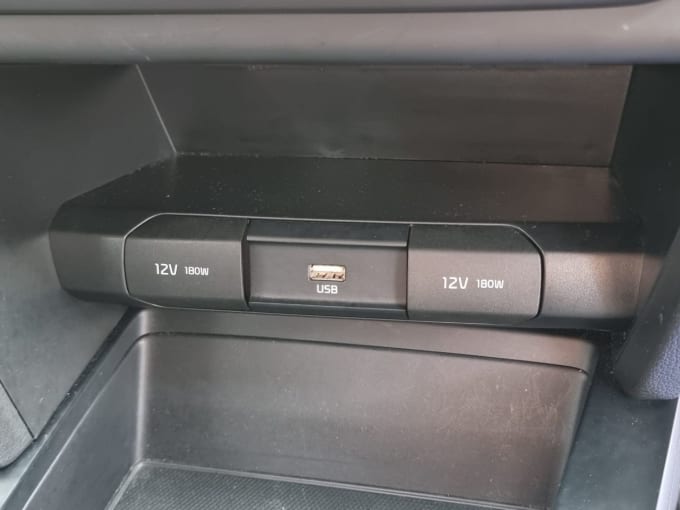 2025 Kia Ceed