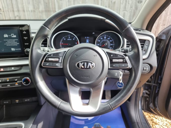 2025 Kia Ceed
