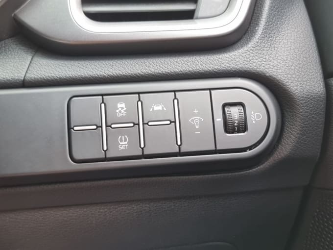 2025 Kia Ceed
