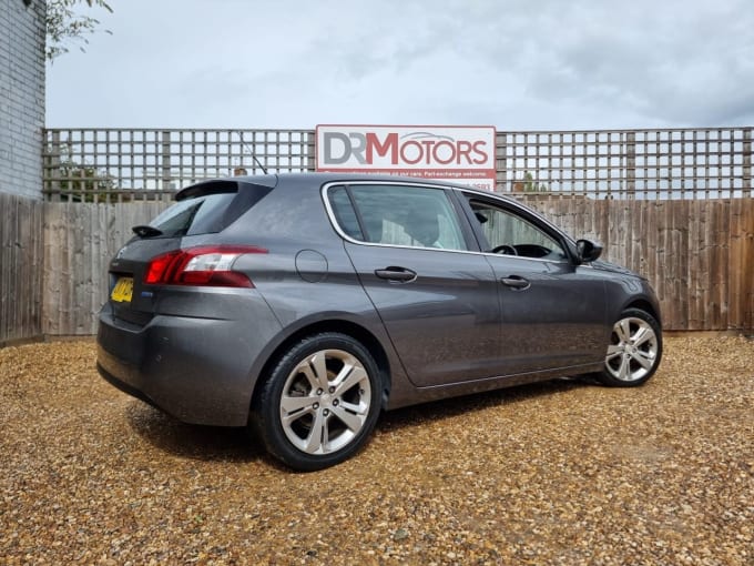 2025 Peugeot 308