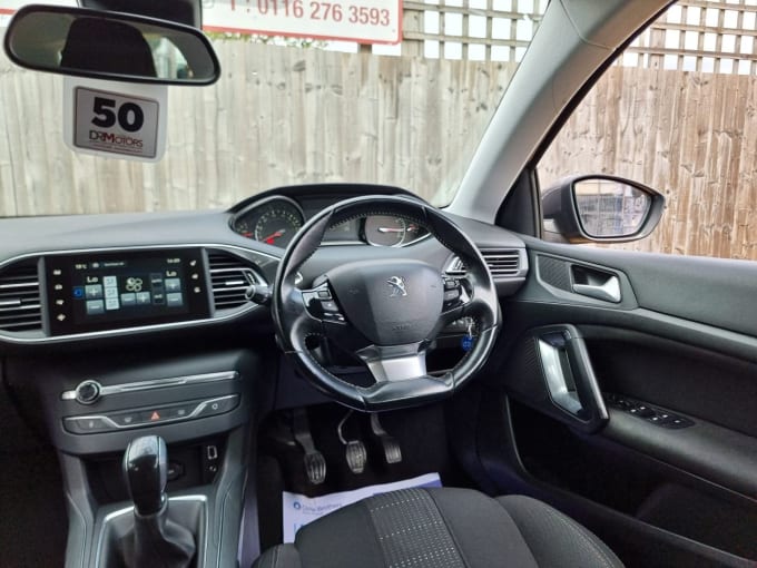 2025 Peugeot 308