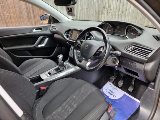 2025 Peugeot 308
