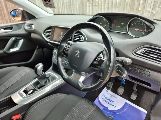 2025 Peugeot 308