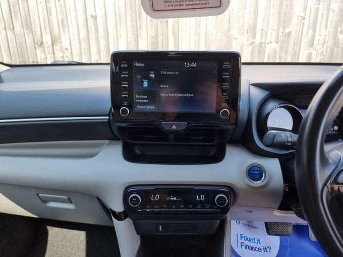 2025 Toyota Yaris