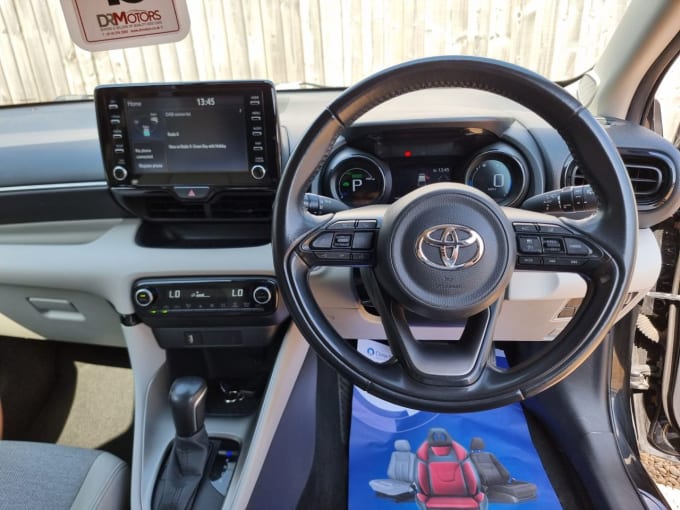 2025 Toyota Yaris