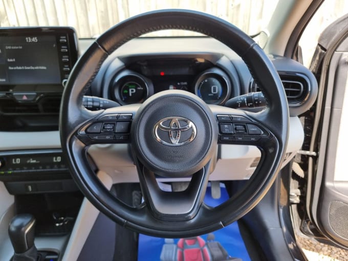 2025 Toyota Yaris