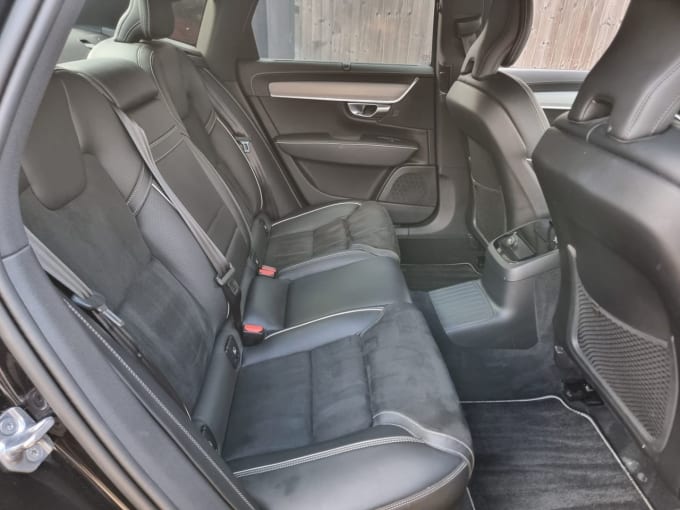 2020 Volvo S90