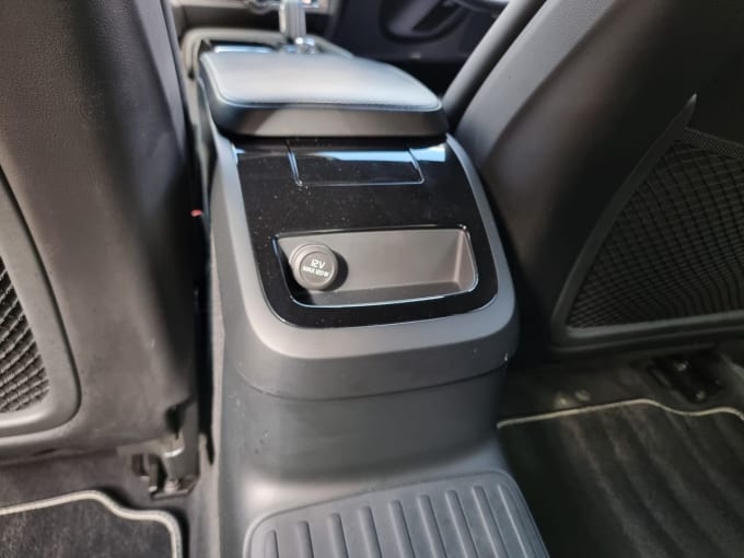 2020 Volvo S90