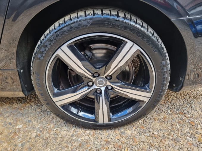 2020 Volvo S90