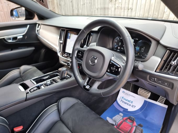 2020 Volvo S90