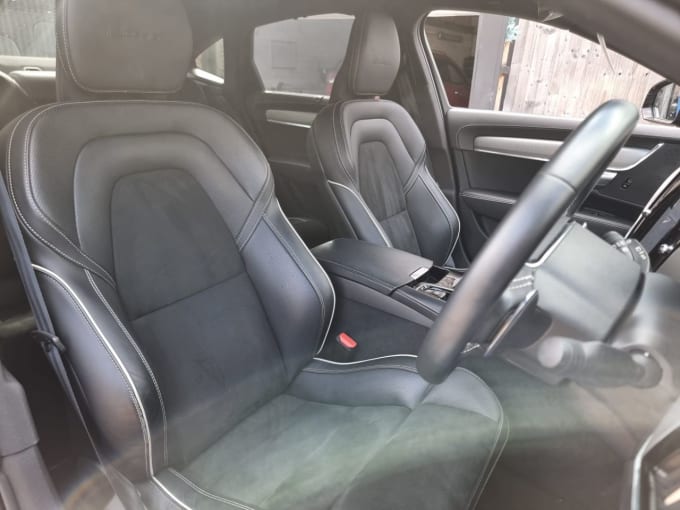 2020 Volvo S90