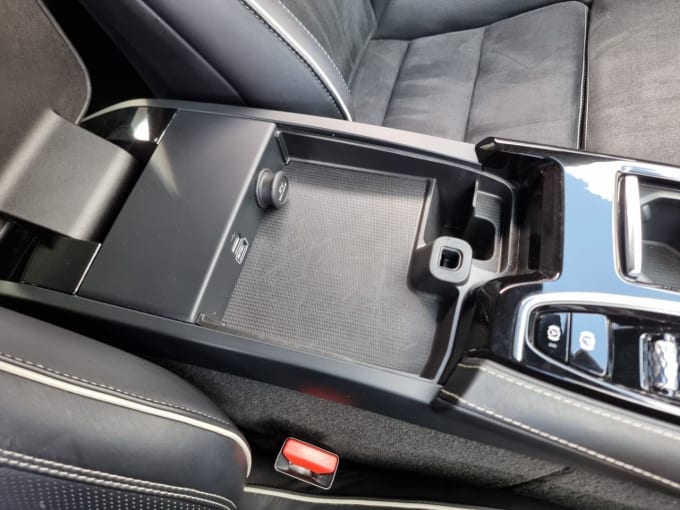 2020 Volvo S90