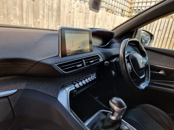 2025 Peugeot 3008