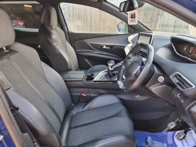 2025 Peugeot 3008