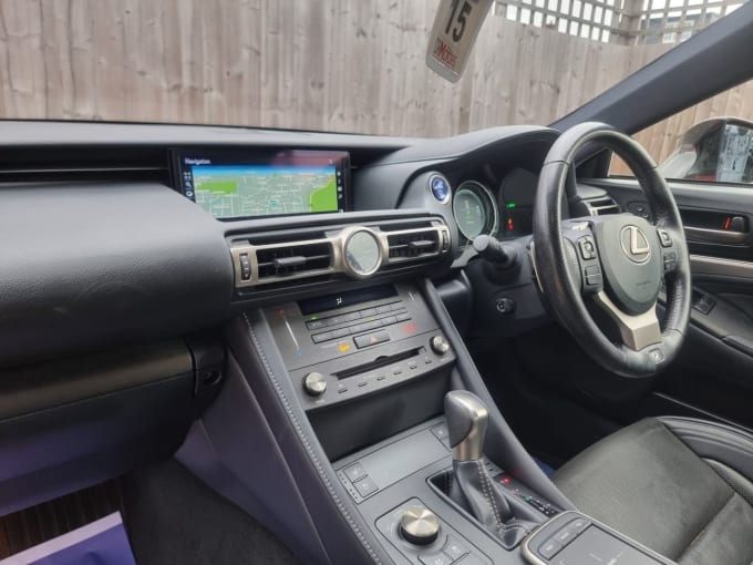 2025 Lexus Rc