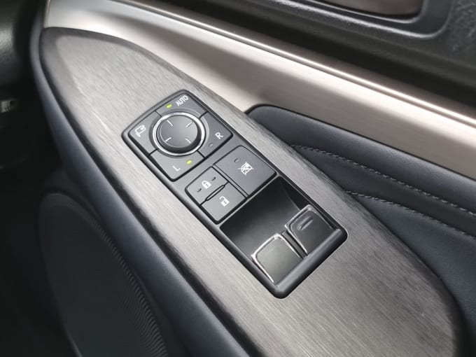 2025 Lexus Rc