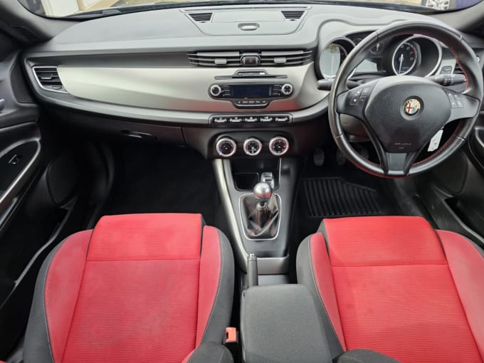 2013 Alfa Romeo Giulietta