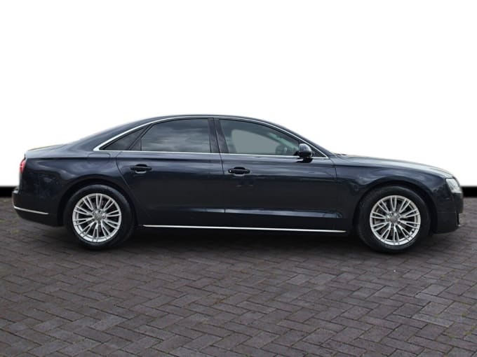 2024 Audi A8