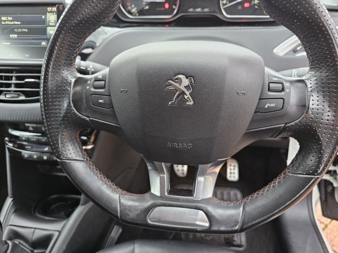 2015 Peugeot 208